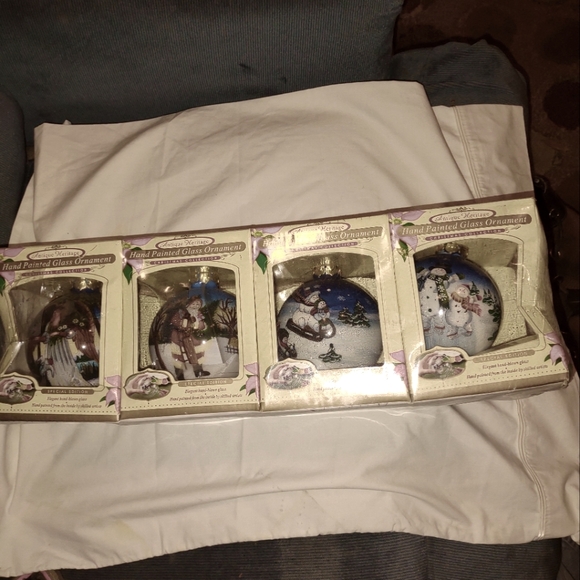 Antique heritage hand painted glass ornament New 4 pack vintage - Picture 2 of 10